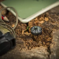 Button Compass