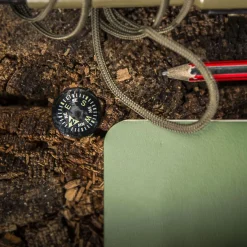 Button Compass