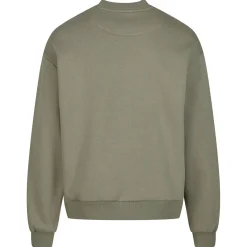 Fluffy Crewneck Pullover