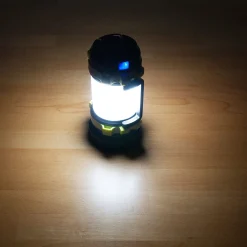 LED-Campinglaterne Spotlight