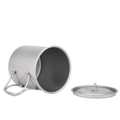 Titan Becher mit Klappgriff und Deckel